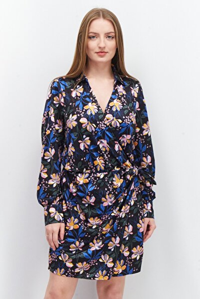 Reserved كادين جيشيك ديسينلي ميني سارما إلبيس، سياه كومبين