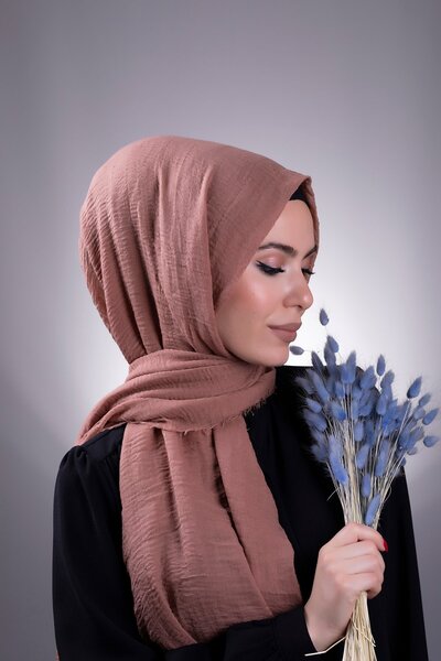 HÜRREMBONE SARAYDAN GELEN GÜZELLİK Σκούρο τριαντάφυλλο ξερό κλασικό σάλι με σ...