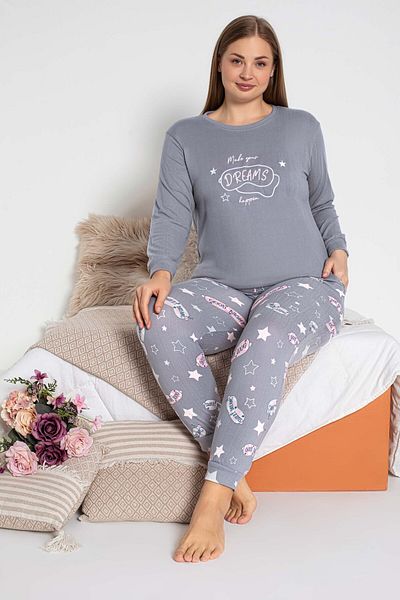 GUAVA+ Women's Plus Size Printed Thermal Long Sleeve Pajamas Set