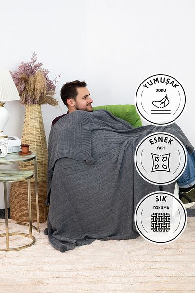 FAVORA بطانية تلفزيون محبوكة من Biocotton مع بوم بوم - أنثراسايت