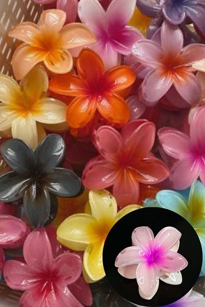 Mollycrush Women's Lotus Flower Design Peg Buckle Elegant and Elegant Hair Accessory
