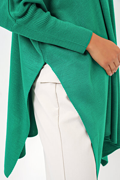 Bigdart 15783 Slit Poncho Sweater - Green