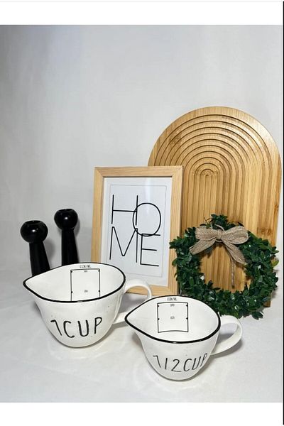 GoldenKitchen Set of 2 Ceramic Measuring Cups Mug 250 Ml/500ml