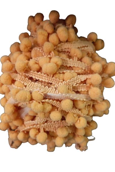 Skygo 1 Meter Row Pompom Mustard