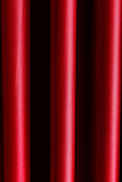 Karesi Red Sik Pleated Blackout Blackout Curtain - 1X3 Single Wing Clr636