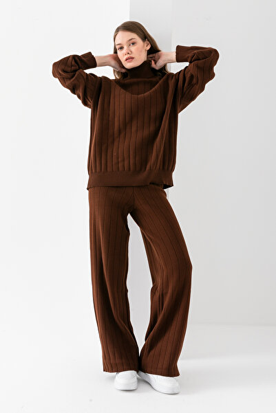 Wega Moda Női bordás kötöttáru szett, garbó alsó felső kötöttáru szett, kötöttáru pulóver nadrág kétrészes szett, szett