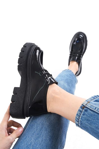 disruptor world Black Patent Leather Oxford Loafer - Classic Lace-Up Women's Shoes