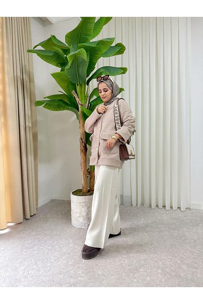 Aselim Hijap Moda Μπεζ Teddy Jacket με χρυσή λεπτομέρεια - Κομψό και μοντέρνο σετ δύο τεμαχίων