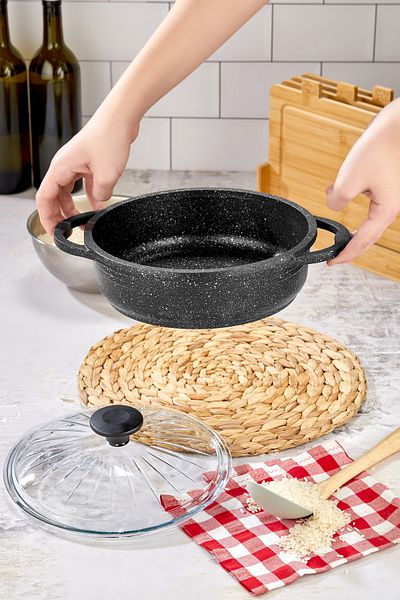 Esta Cast Granite 26 cm Carniyaric Cooker