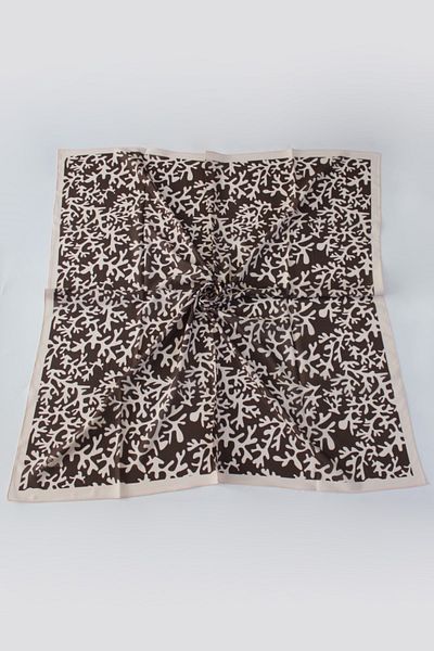 QUM İPEK Φουλάρι Moss Crepe με μπεζ σχέδιο