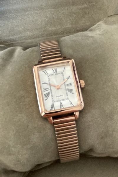 Leerybee Women's Steel Vintage Women's Wristwatch Ns-1