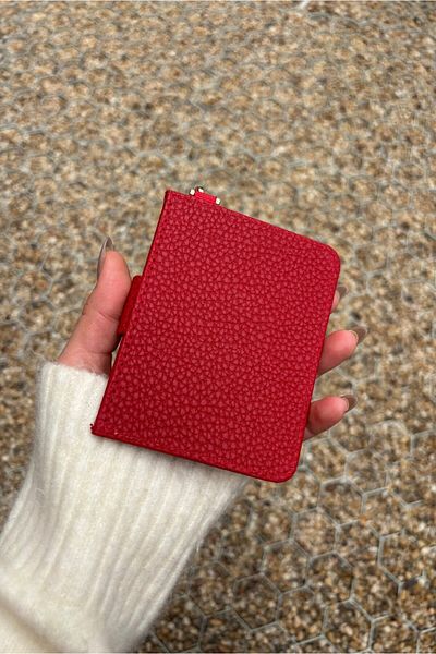 Yuka Atelier Velina Minimal Wallet with Keychain and Card Holder Detail