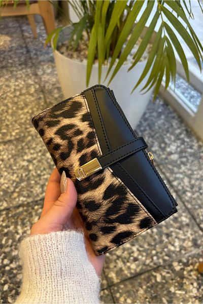 Yuka Atelier Portofel din piele artificială cu design texturat