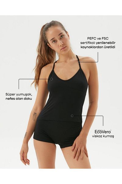 Ayma Active قميص داخلي نسائي أسود مع كوب صدر وحزام خلفي متقاطع