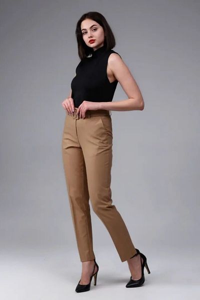 KaSheHa Tan Belted Double Atlas Fabric Carrot Model Trousers 90 cm
