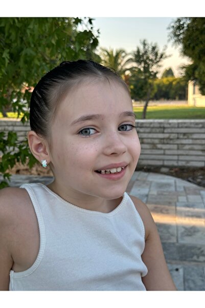 LITTLELUXE Papyonlu Hyllo Kity Motifli 925 Ayar Gümüş Kız Çocuk Küpesi