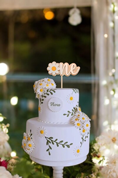 aze kids Wooden Daisy One Written Cake Ornament 1 Year Birthday