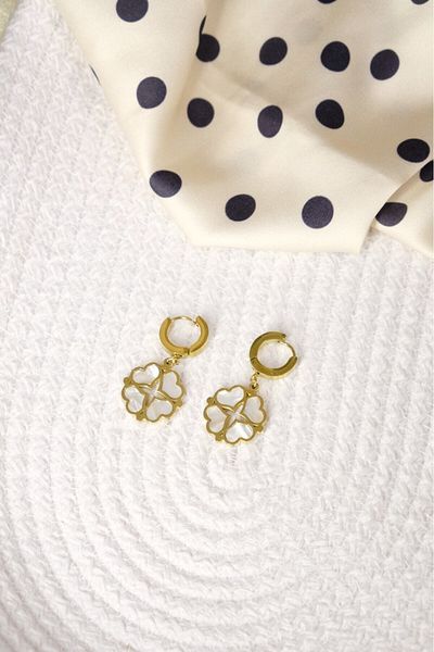 Lekka Design Pearlescent Quadruple Heart Non-Tarnish Steel Flower Women's Earrings