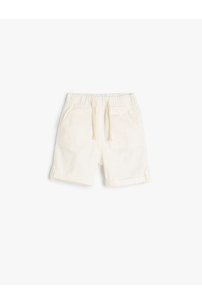 Koton Basic-Shorts aus Baumwolle mit Bindegürtel und Tasche