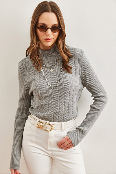 Olalook Kadın Gri Yarım Balıkçı Zikzak Dokulu Yumuşak Triko Kazak KZK-19000447