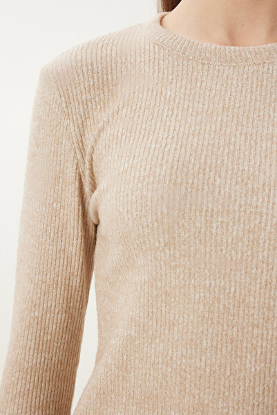 Happiness İstanbul Women's Beige Soft Crop Loose Pants Knitted Suit An00222