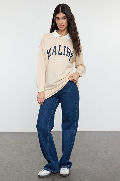 Trendyol Modest Πόλο λαιμόκοψη κεντημένο μπεζ πλεκτό φούτερ - TCTAW23TW00083