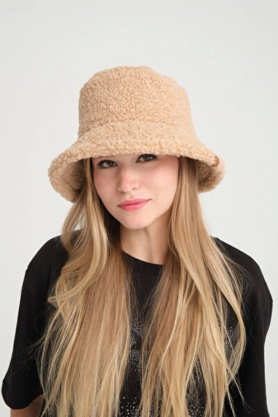 robanu Tarz Sahibi Kuzu Yünü Kova Şapka | Latte Renk Kuzu Kova Şapka