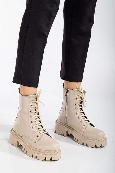 shop γυναικείες κοντές μπότες με κορδόνια ματ δέρμα με χοντρή σόλα