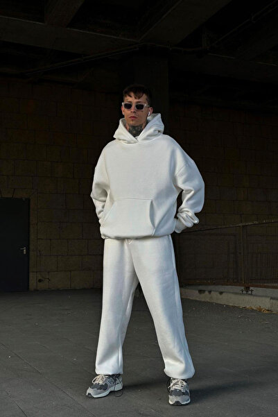 YAKAMEL Ανδρικό σετ φόρμας εκρού σεραντόνε με λεπτομέρειες Ob Comfort