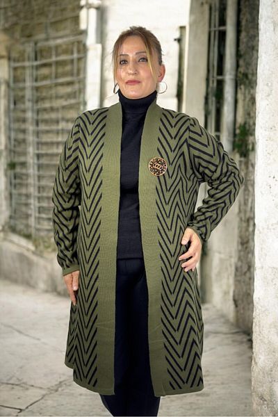 yagmurberen China Patterned Broch Detailed Long Sleeve Shal Collar Large Size Knitting Cardigan