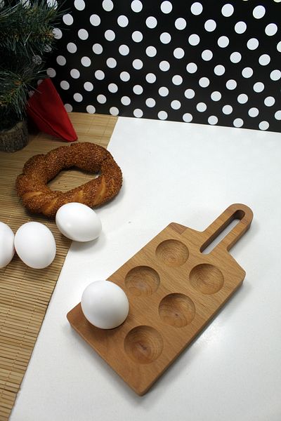 Teknofors 6-Piece Egg Holder with Handle - 100% Beech Wood Ellipse