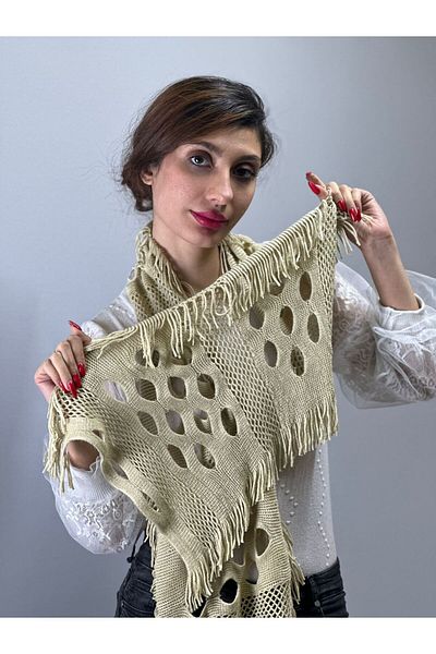 Gönülden Tasarım Светлокафяв плетен дамски шал - 140x30 см, с шарка на дупки
