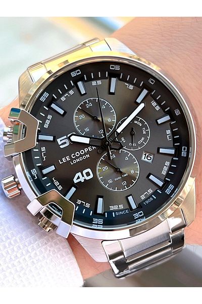 Lee Cooper 5 Atm Water Resistant Men's Wristwatch - Steel Band with Internal Functions Active Vs.Blkt.0028