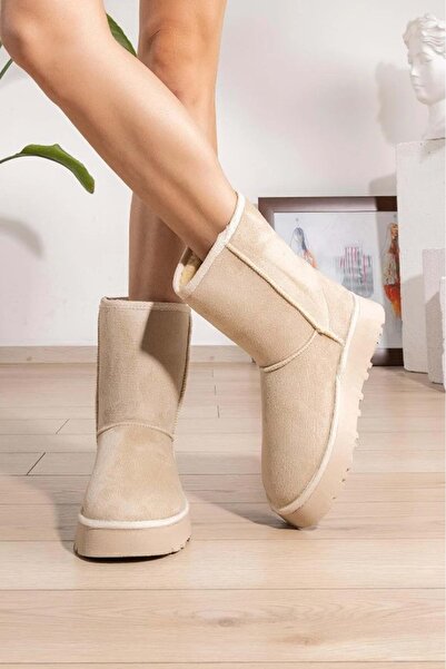 KOCAMANLAR Hugg Χοντρή σόλα Μάλλινη Εσωτερική Κοντή Γυναικείες Μπότες ΜΠΕΖ