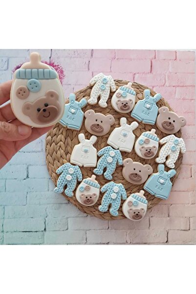 Tatlı Armağanlar Mavi Beyaz Renkli Yenidoğan İsimli Erkek Bebek Butik Kurabiye - 20 Adet