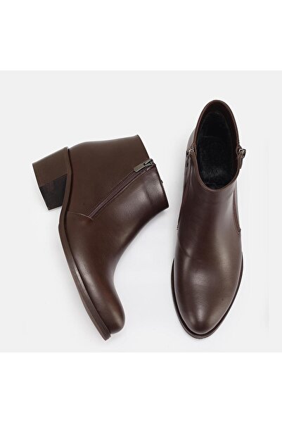 37Numara BÜYÜK NUMARA KADIN BOT 41-42-43-44- KAHVERENGİ