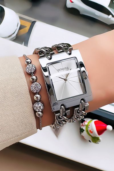 Homies Women's Wristwatch and Bracelet Set with 3 Atm Waterproof Silver Color Chain - Hmby2041C4