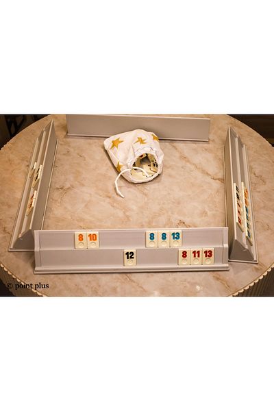 Point Plus CONQUIAN PLASTIC RUMMY SET