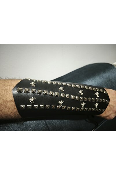 çelik belt vintega Kuru kafalı piramitli bileklik