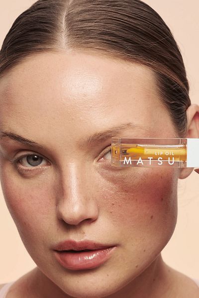 MATSU Lip Oil – Moisturizing & Shining Lip Oil