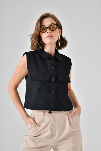 Saade Black Pocket Full Fit Vest