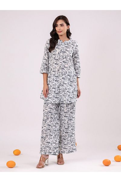 Sanskrutihomes By Styli All Over Print Longline Top & Pants Co-Ords