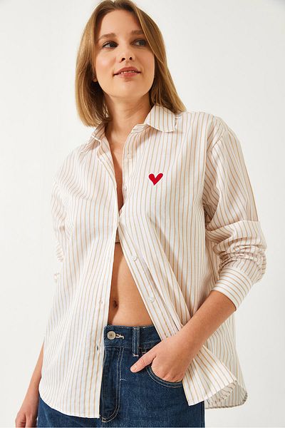 Bianco Lucci Women's Embroidery Heart Embroidered Striped Shirt 60221016