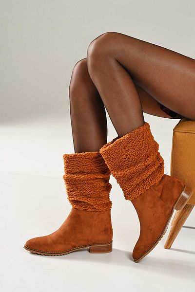 Beyond Γυναικεία παπούτσια Tan Wooly 3cm BYNDENV1026 με τακούνι