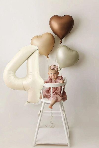 TATLI GÜNLER Retro Pastel Party Balloon Set for 4 Years Old Birthday - 3 Hearts and 4 Figures Cream Foil Balloon