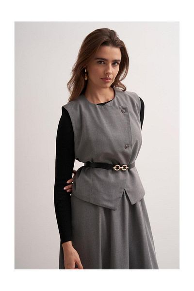 FUSHYA Cross Cut Belted Vest Set