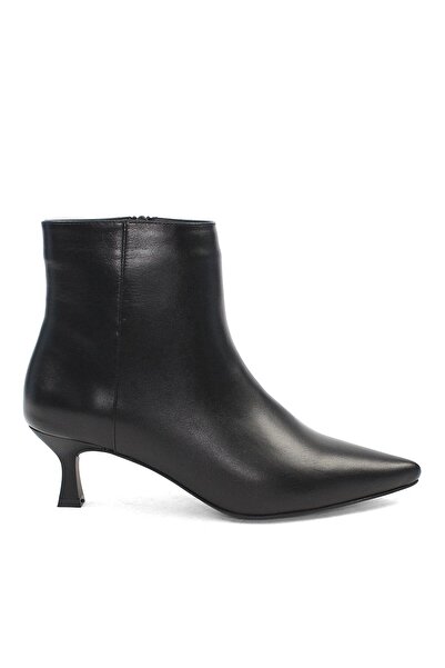 Celal Gültekin Kadın Siyah Fermuarlı Kısa İnce Topuklu Deri Bot