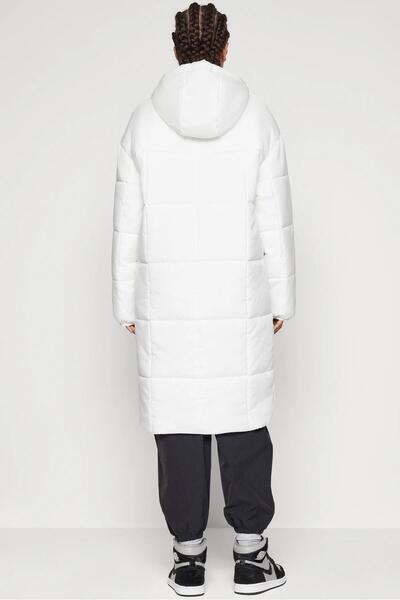 Nike Palton pentru femei Therma Fit Classic în stil casual alb