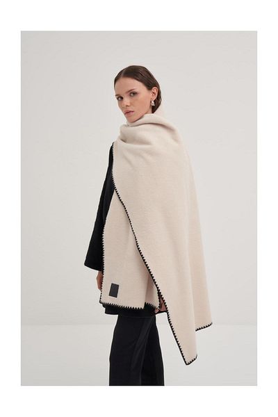 FUSHYA Knitted Stamp Shawl