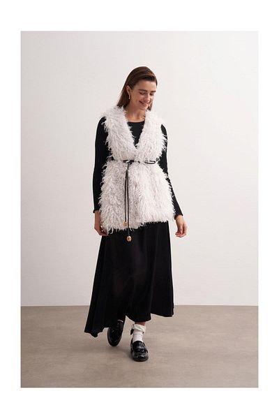 FUSHYA Curly Belted Plush Vest